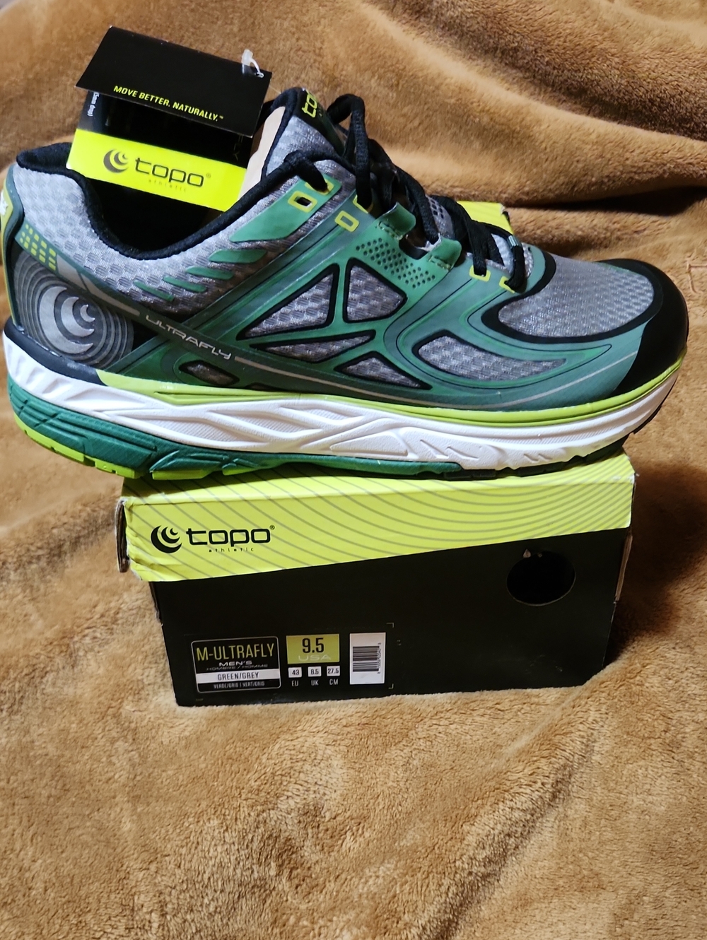 New Mens Topo Ultrafly Green Athletic Trail Running Shoes Sneakers Size 9.5 M